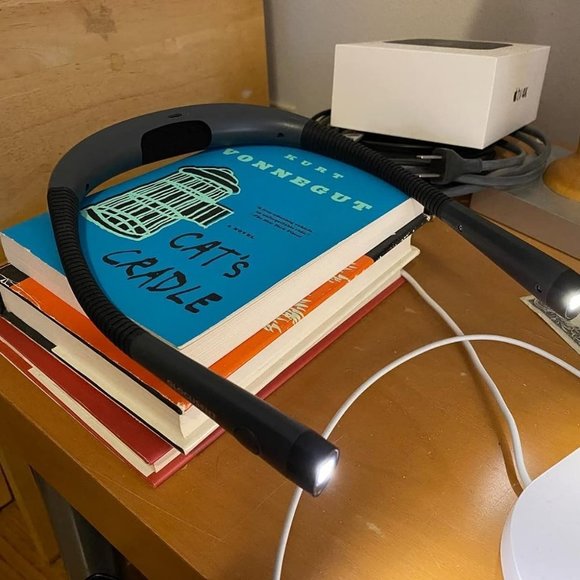 6 Brightness Levels Bendable Rechargeable Long Lasting Neck Book Reading Light - Picture 11 of 11